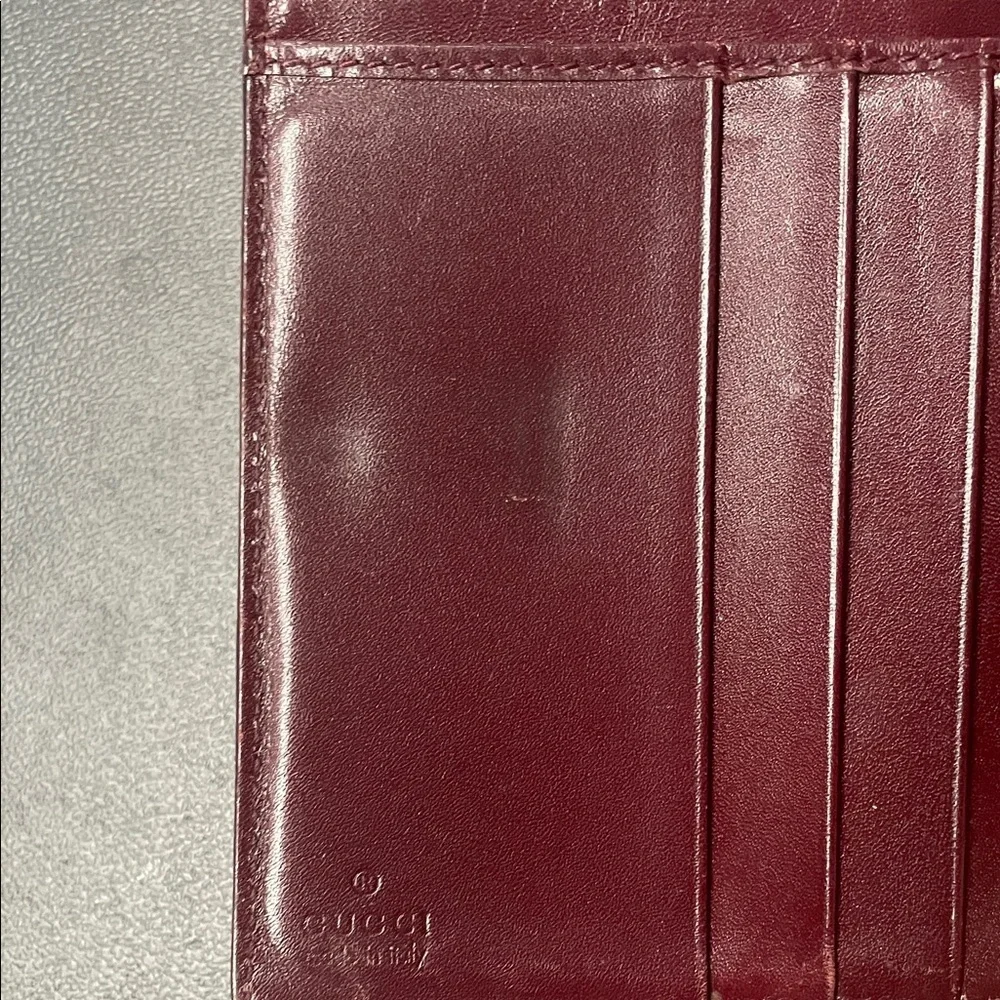 Gucci Maroon Leather Card Holder